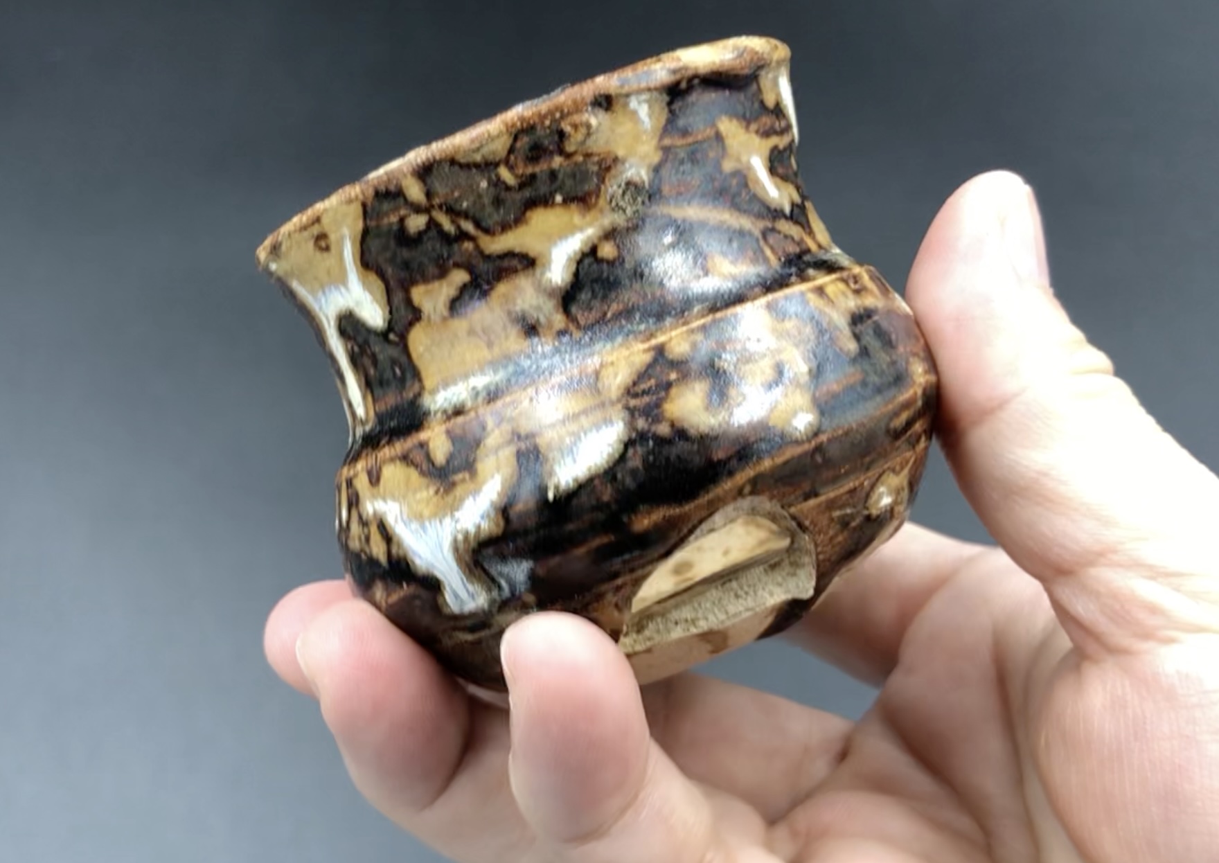 修復前：宋代吉州窯撒斑釉琴爐